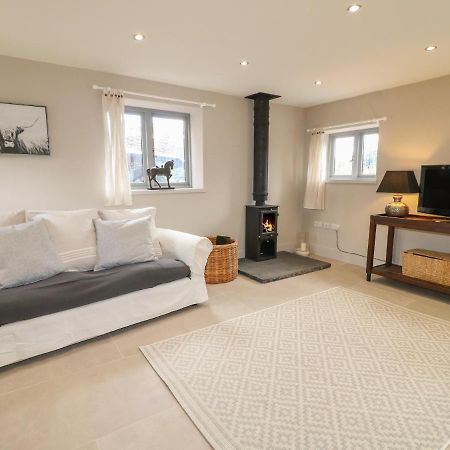 Upper Barn Villa Stafford Dış mekan fotoğraf