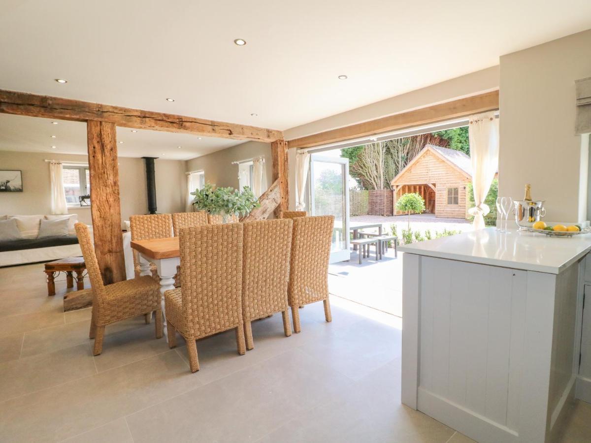 Upper Barn Villa Stafford Dış mekan fotoğraf